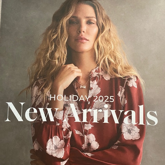 Cabi Bloom Blouse size Large - Picture 5 of 12